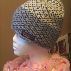 Patagonia winter double lined hat